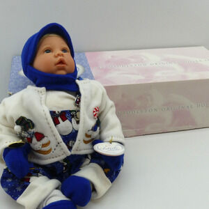 Fun on the Slopes Lee Middleton Doll by Reva Schick w/ Box Winter Baby
